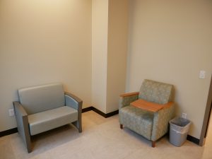 C2C room with chairs